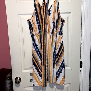 Boho dress, it has its belt and it’s very stretchy